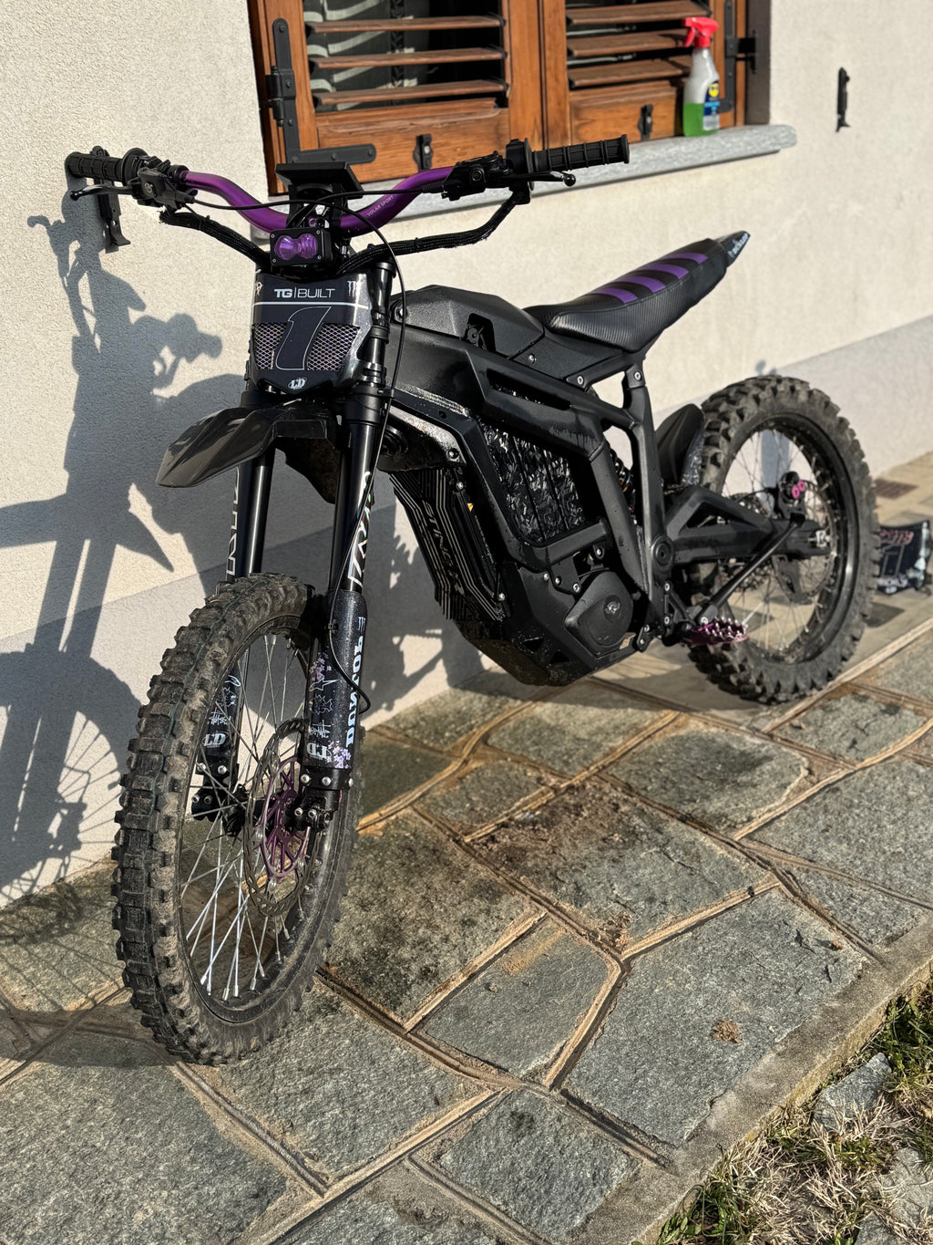 Motorcutz vented plate