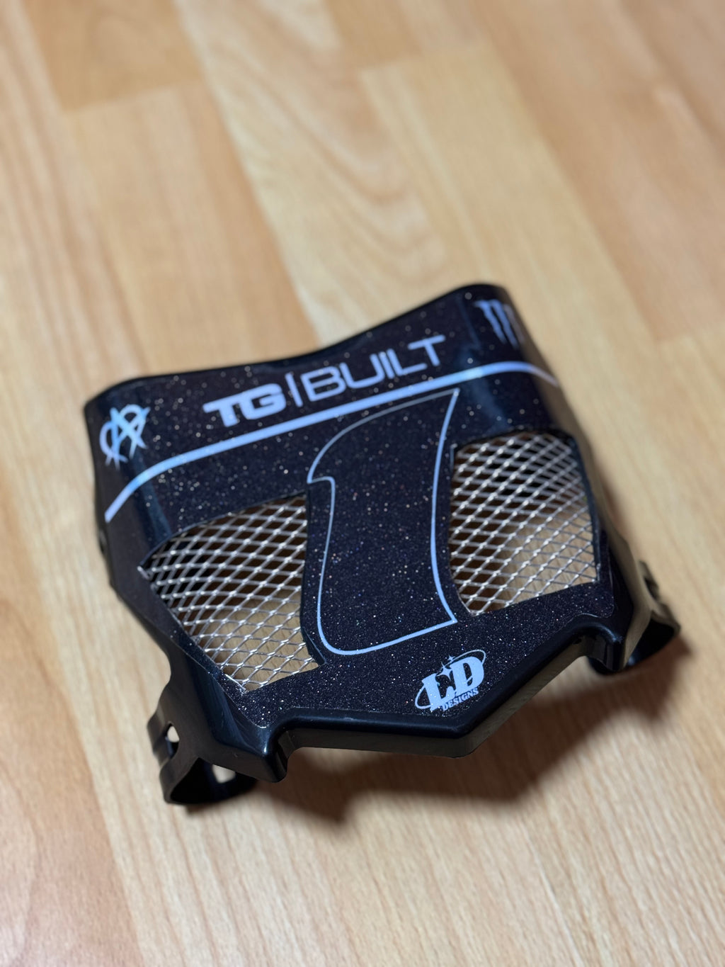 Motorcutz vented plate